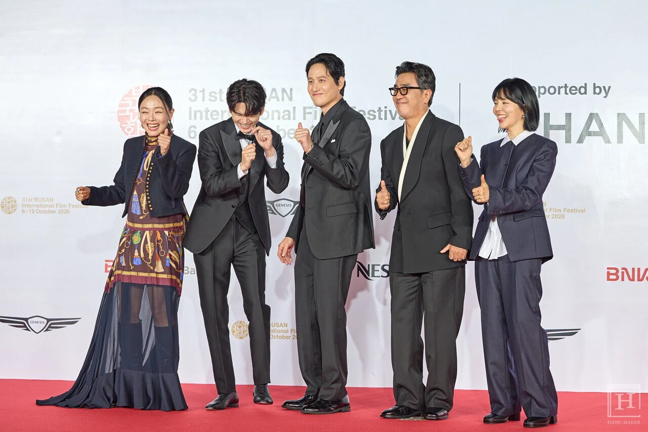 Actors dancing to the AI songs / Provided by 31st Busan International Film Festival